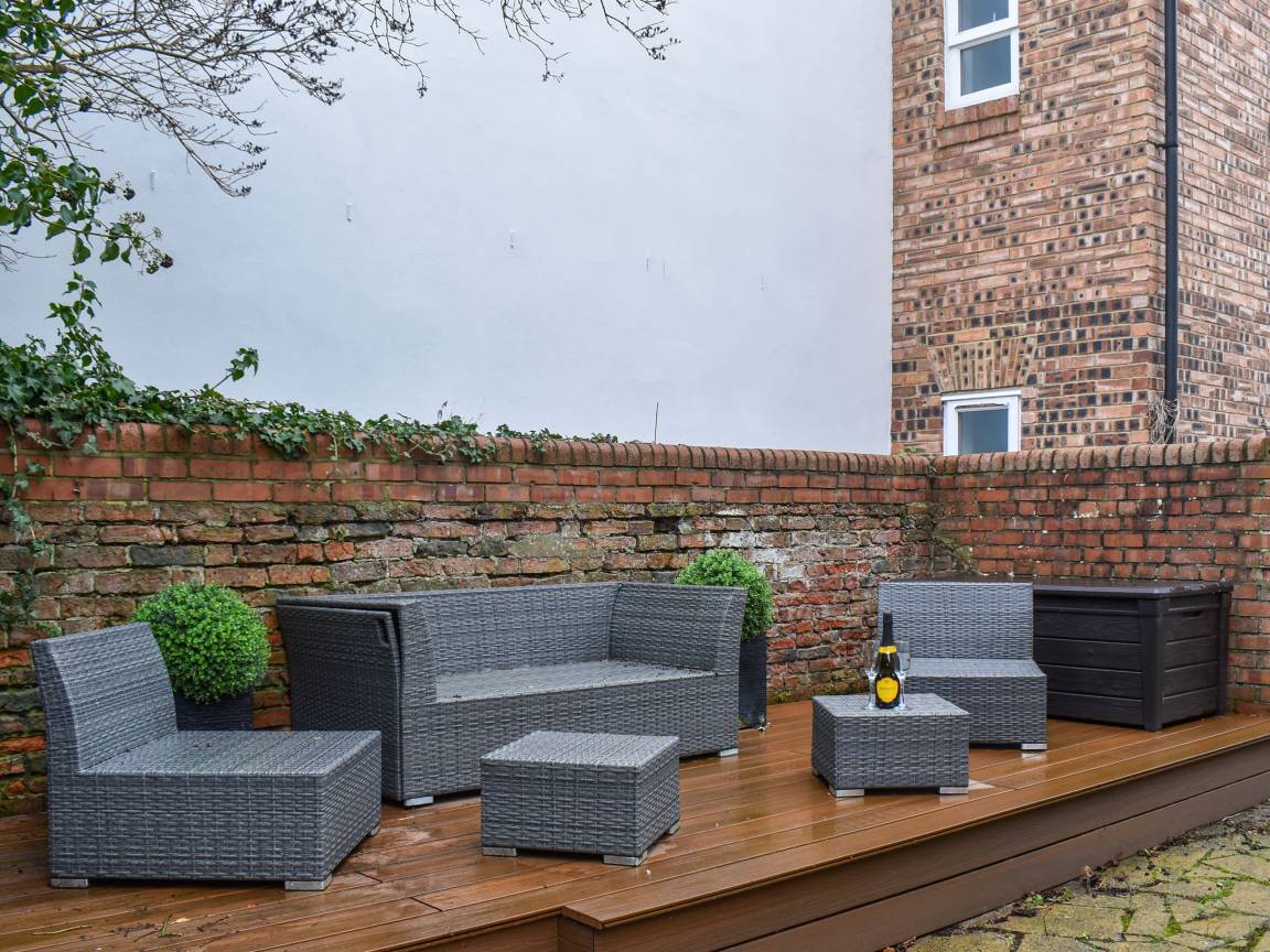 Cottage with garden — Holiday cottage in Yarm